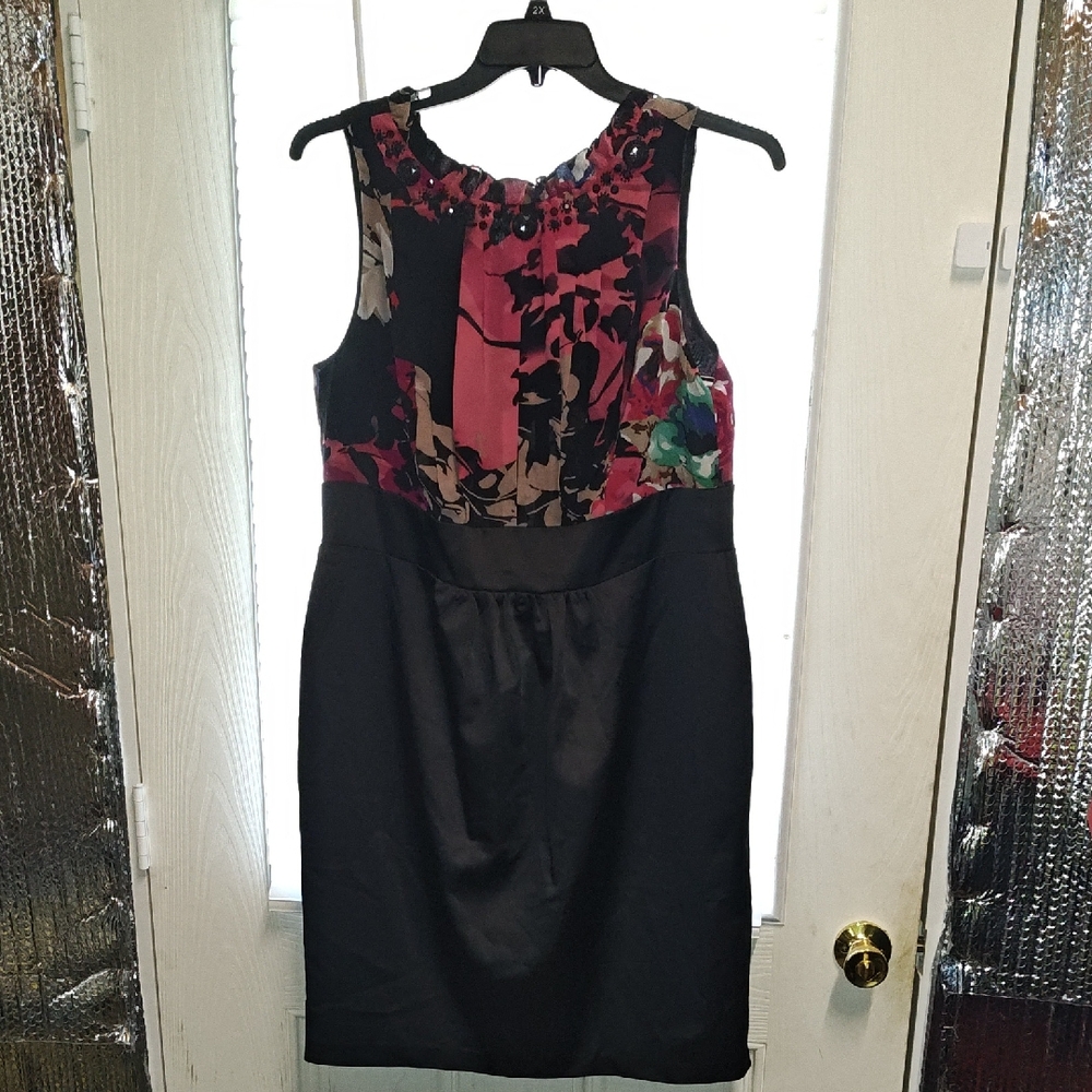 Signature By Bobbie Bee Sleeveless Dress